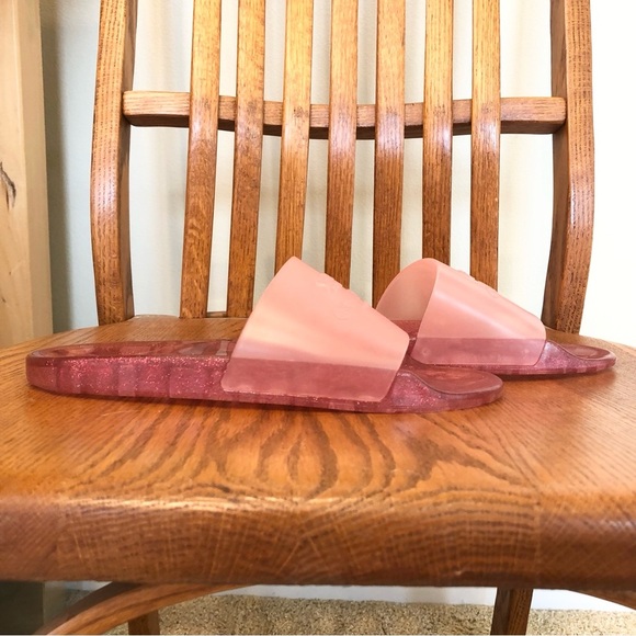 NWT, Coach Ulyssa Pool Slides, Glittery Pink, Coach Barbie Vibes, Size 9B - Picture 7 of 11